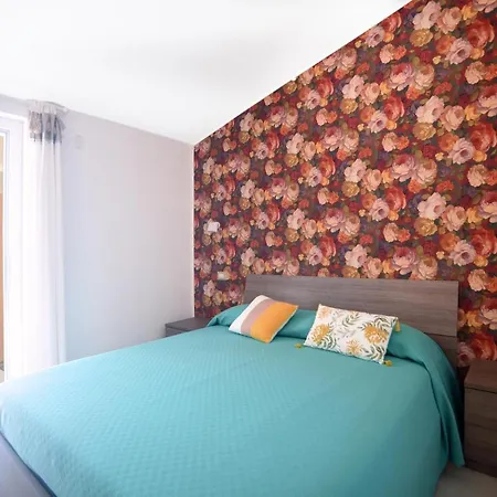 Couette-café Volver