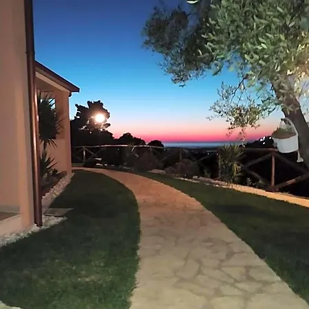 Volver Bed & Breakfast
